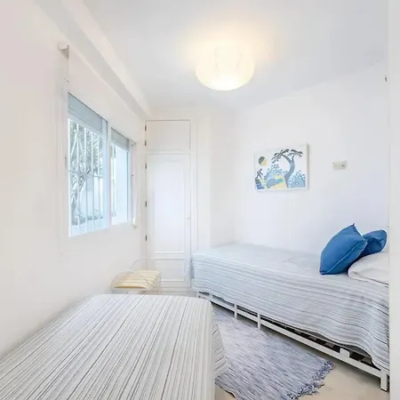 Apartment Modern In With Shared Pool Marbella