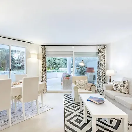 Modern In With Shared Pool * Marbella