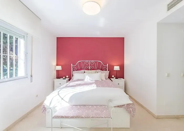 Appartamento Modern In With Shared Pool