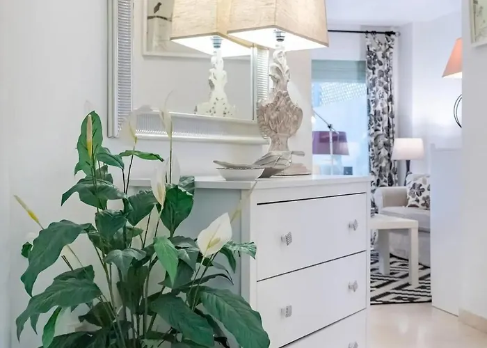 Modern In With Shared Pool * Marbella