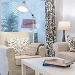 Modern In With Shared Pool Marbella